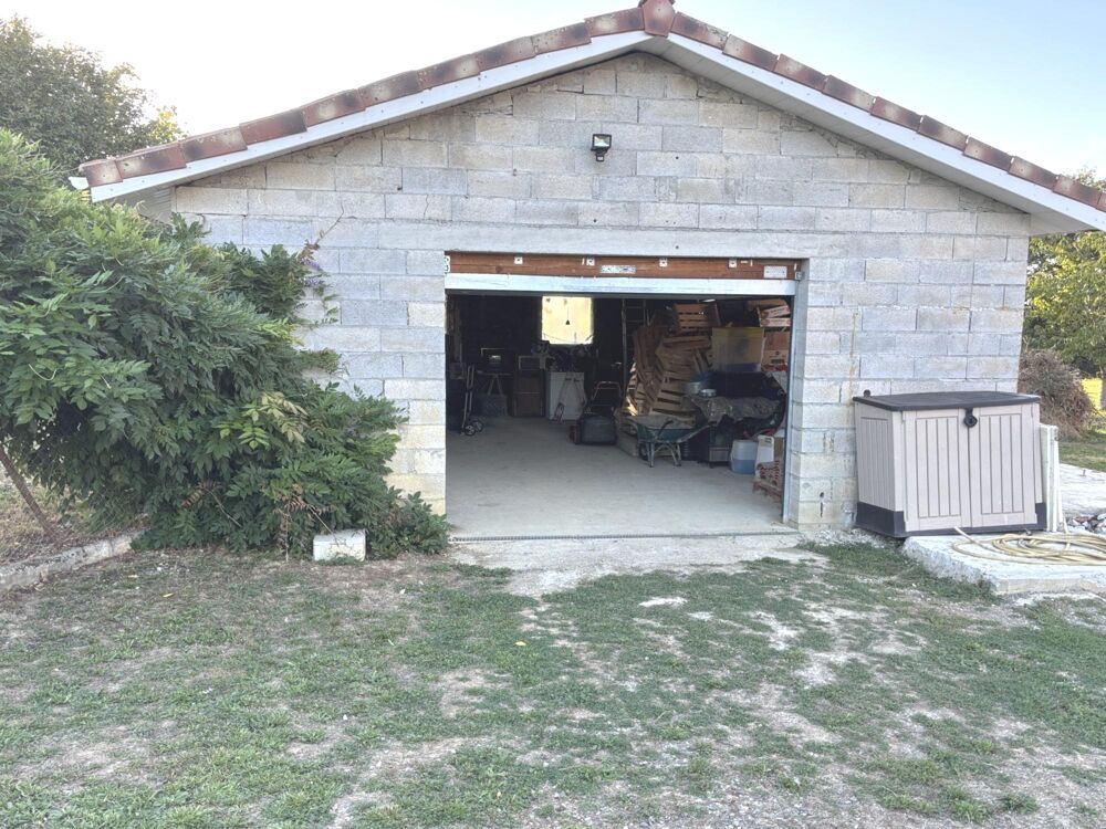 Vente Maison FRANQUEVIELLE belle villa de plain pied de 158 m2 habitables sur Franquevielle
