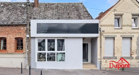 Belle opportunité  Local commercial sur la place d' Englefon 1040 59530 Englefontaine