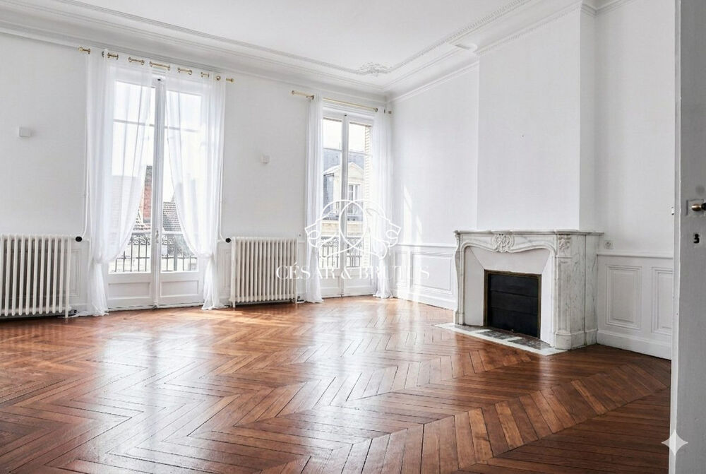 A louer - L'EXCEPTION ROANNAISE  266 m² DE LUXE ET D'ESPAC