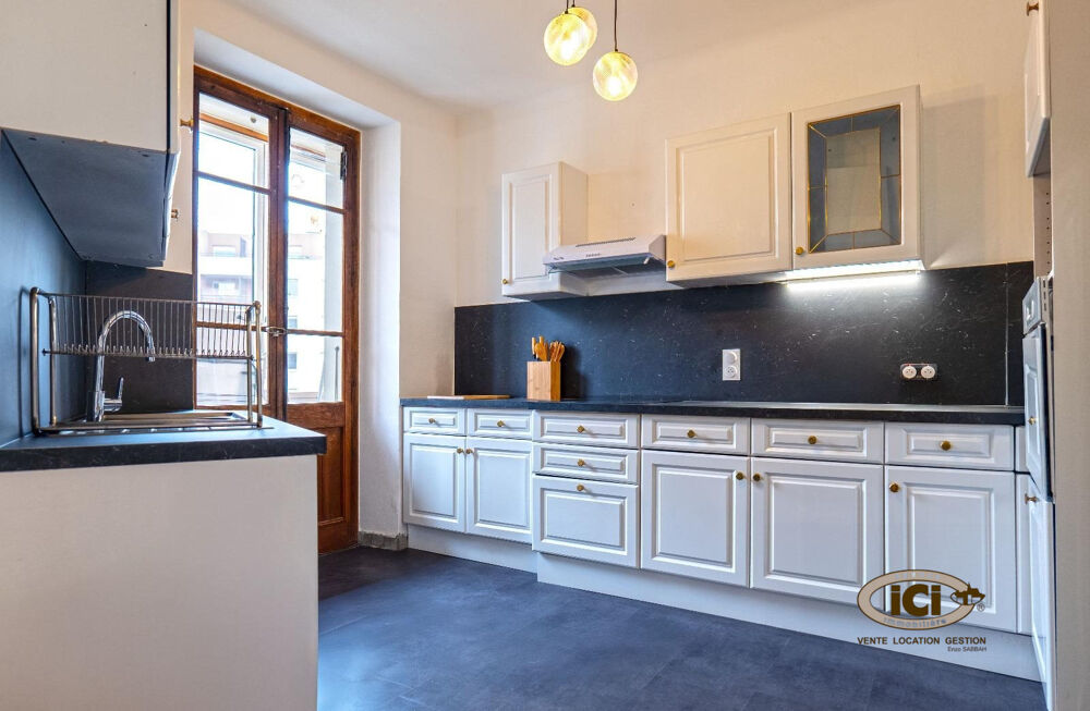 Vente Appartement Magnifique T6 de 135m2 / Plein centre Ville Annemasse