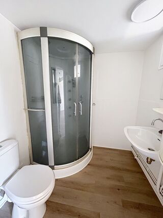  Appartement à louer 2 pièces 40 m²