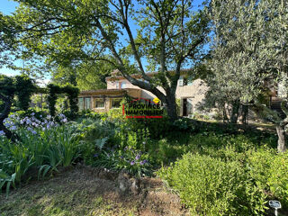  Maison à vendre 7 pièces 264 m²