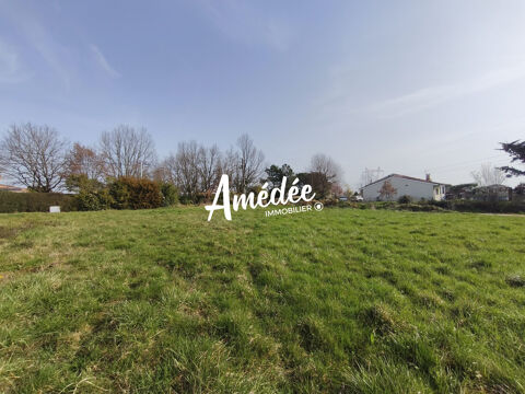 Terrain constructible 944 m&sup2; 69000 82000 Montauban