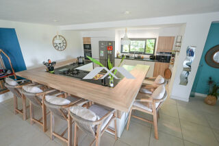  Maison à vendre 4 pièces 218 m²