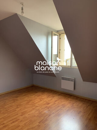  Maison à louer 6 pièces 112 m² Amboise