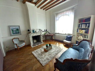  Maison � vendre 9 pi�ces 200 m�