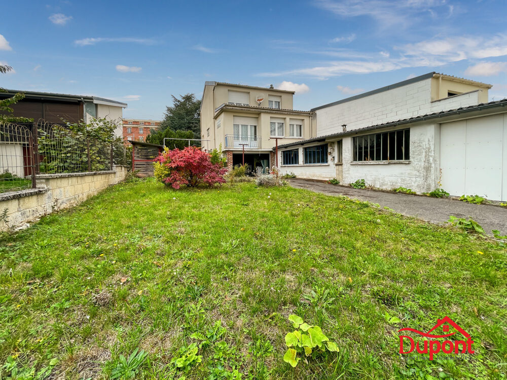 Maison individuelle 97m2 trois chambres, sous-sol, dépendances,