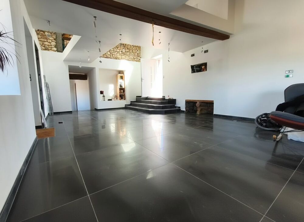 maison avec pièce de vie de 85m²