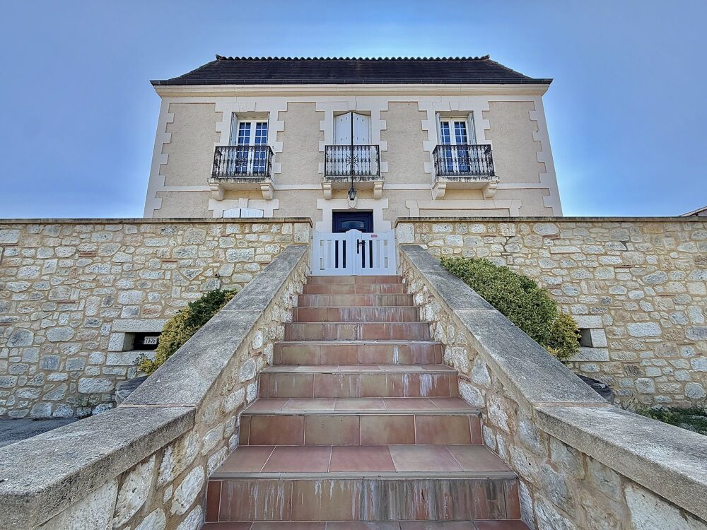 Vente Maison Charmante maison de maître à vendre au coeur du Périgord Noir Mazeyrolles