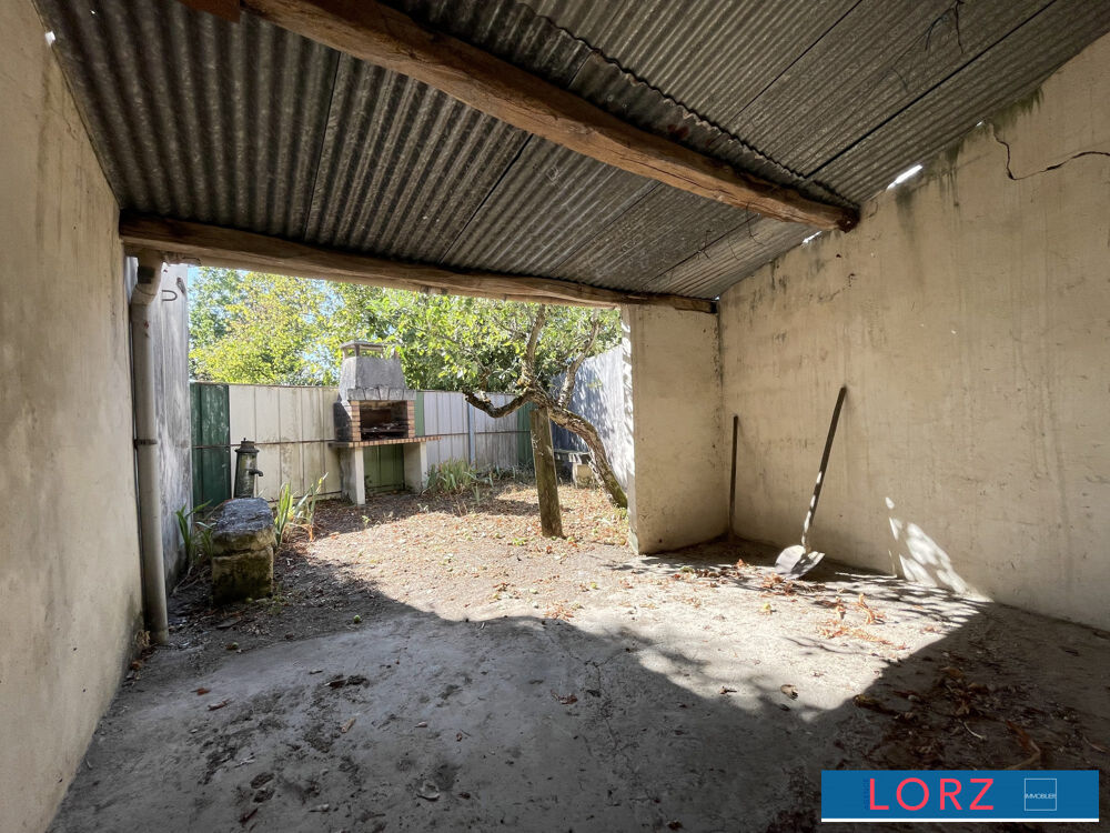 Vente Parking/Garage Belle grange avec jardin – Nombreuses possibilités Bourges