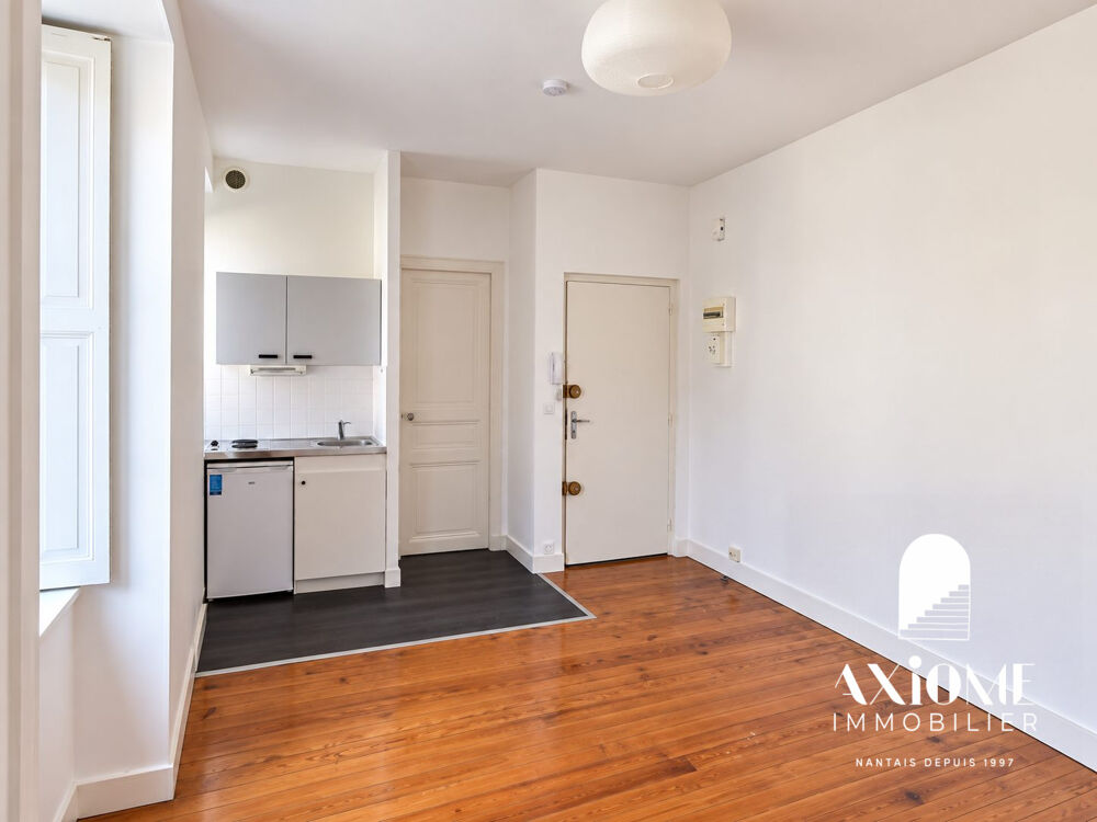 Location Appartement TALENSAC - T1 de 20m² en bon état Nantes