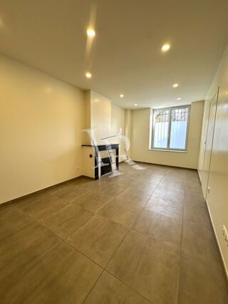  Appartement à louer 2 pièces 44 m²