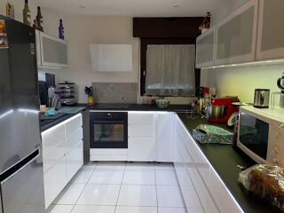  Appartement  louer 3 pices 75 m