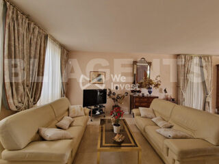  Maison � vendre 9 pi�ces 380 m�