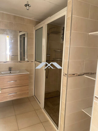  Immeuble � vendre 226 m�