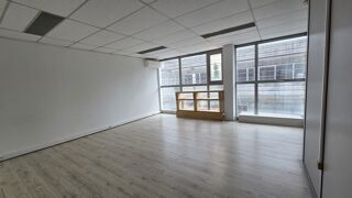   Nîmes Ville Active - Plateau de Bureaux de 128m² - Spécial In Nîmes