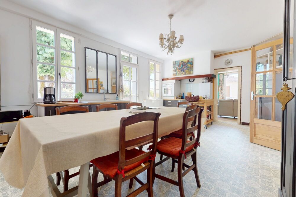 Vente Maison Maison en pierre avec jardin et vue dégagée – Aux portes de Lembras