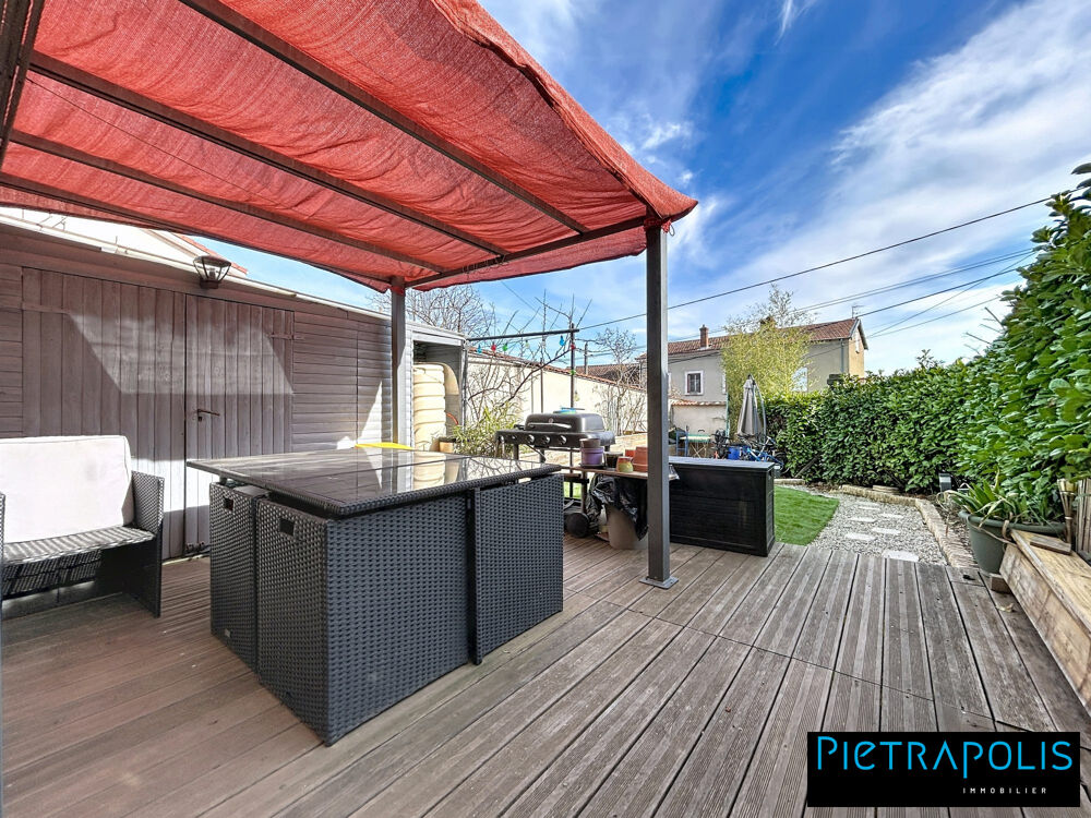 Maison mitoyenne T5/6 env. 157m² (177m² au sol) prête à vivr