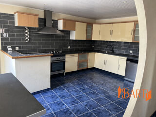  Maison � vendre 7 pi�ces 225 m�