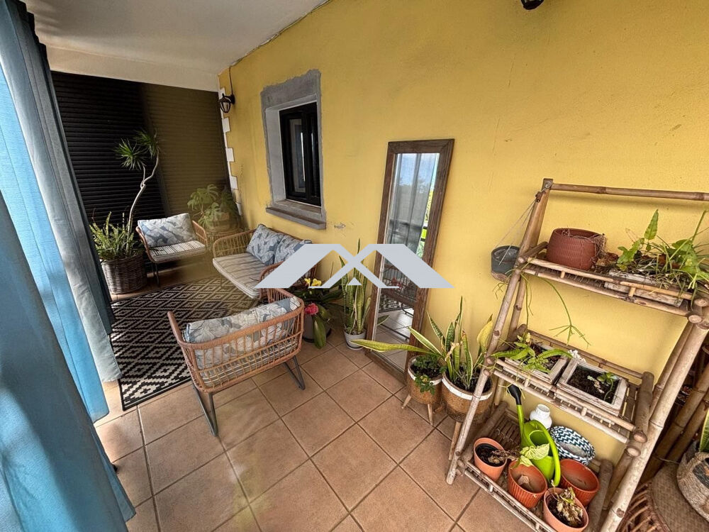 Villa F7 avec piscine + dépendance- Ravine des Cabris