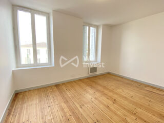  Appartement à louer 3 pièces 97 m²