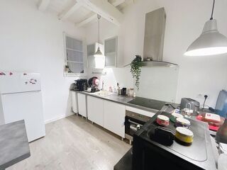  Appartement à louer 4 pièces 118 m²