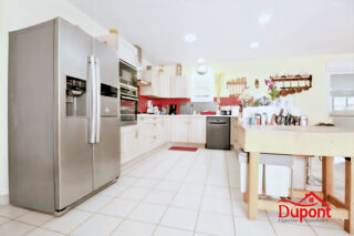  Maison � vendre 6 pi�ces 240 m�