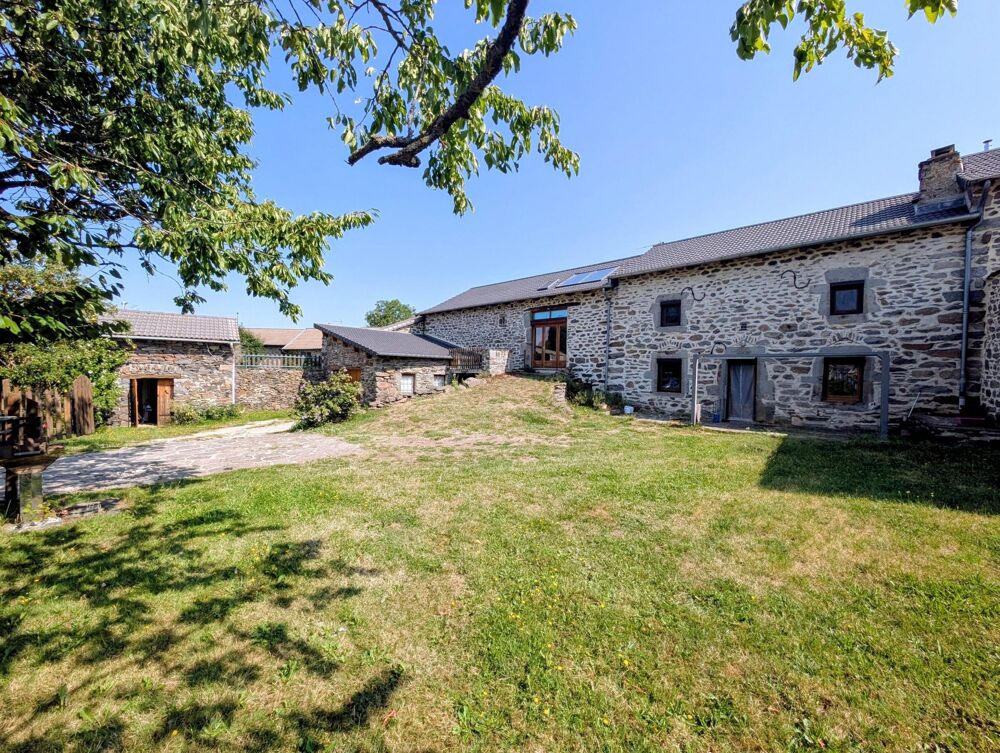 Vente Maison Maison de caractère avec dépendances Saint-julien-du-pinet