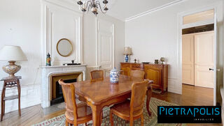  Appartement  vendre 5 pices 132 m