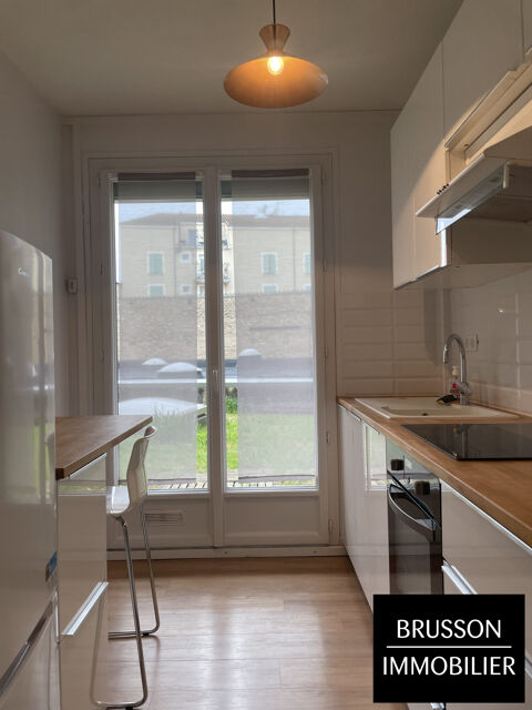   T2 r�nov� avec place de parking et terrasse Appartement - 2 pi�ce(s) - 41 m�