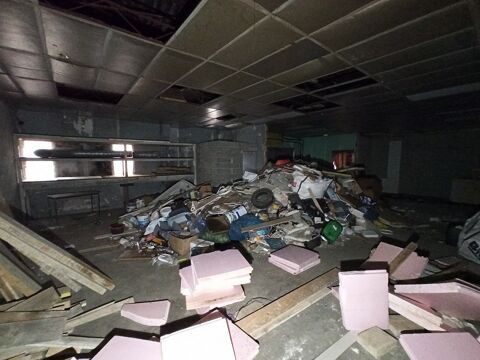   LOCATION LOCAL PRO ou COMMERCE 150m² - Proche LIMOGES 