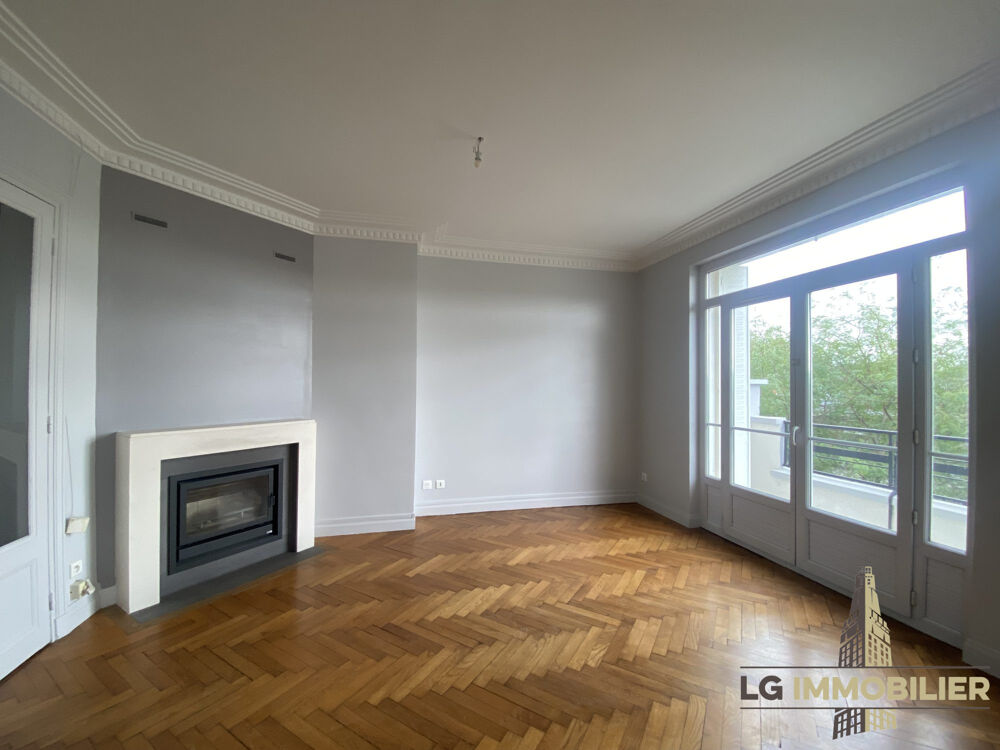 Location Appartement CENTRE-VILLE - TYPE 3 AVEC BALCON, CAVE, PARKING Amiens