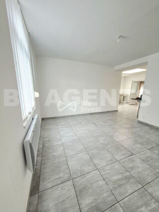  Immeuble à vendre 207 m²