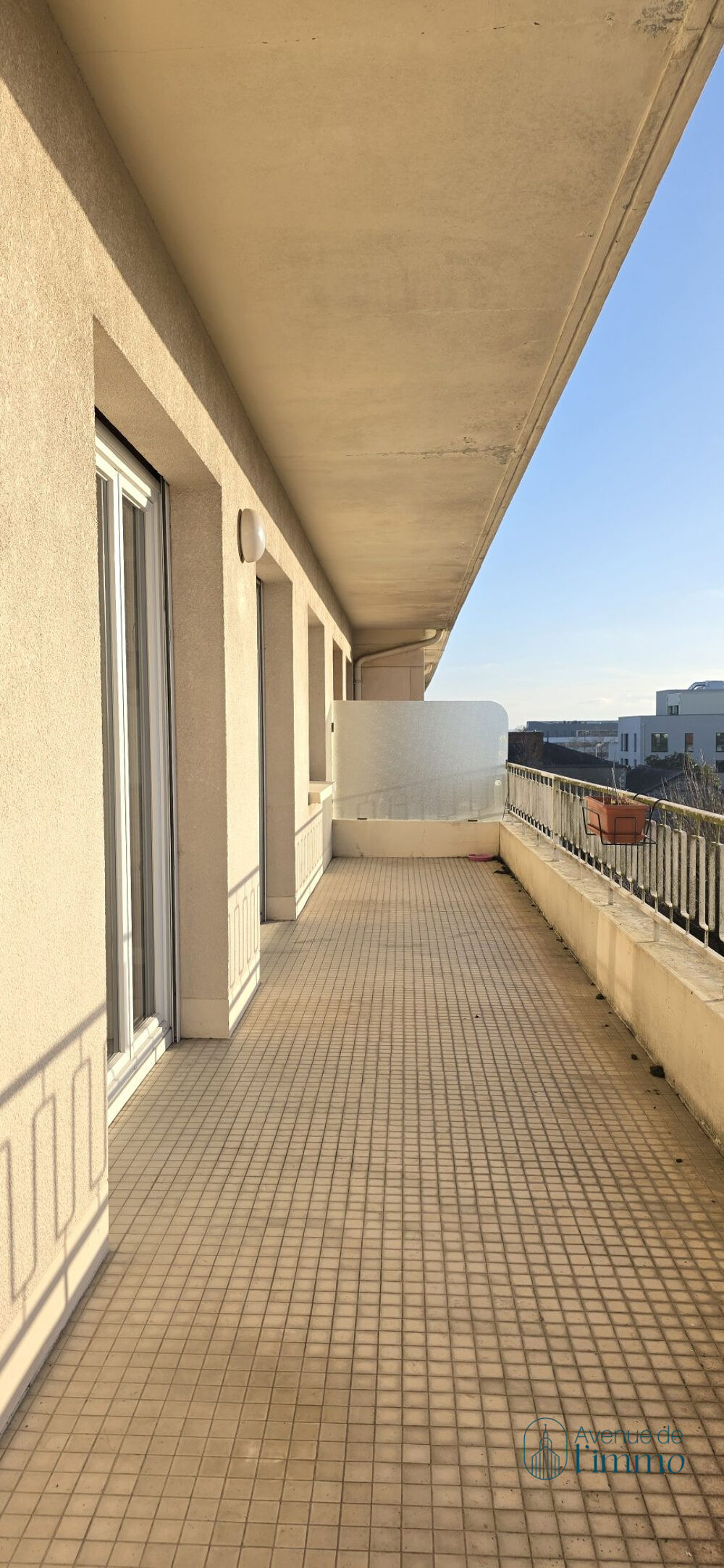Bel appartement sur verdure