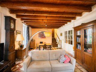  Maison à vendre 8 pièces 243 m²