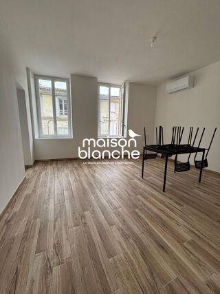  Appartement à louer 4 pièces 73 m²