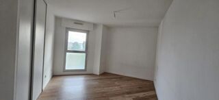  Appartement  louer 4 pices 86 m