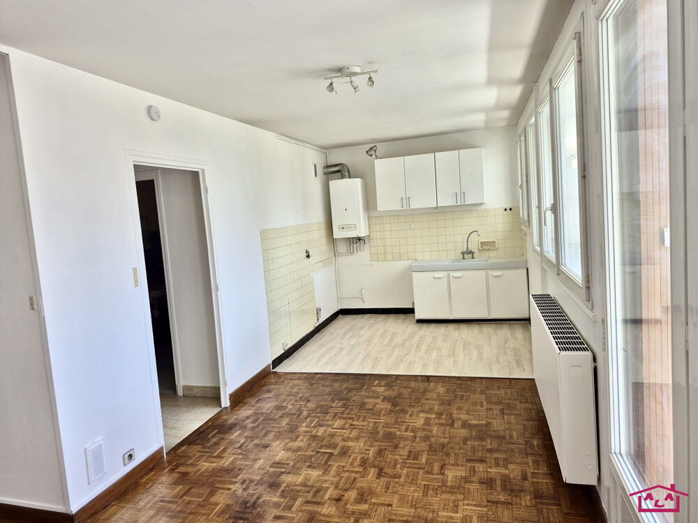 Location Appartement F1 AVEC BALCON TERRASSE Grenoble