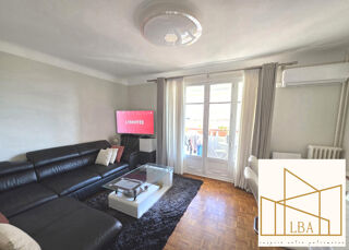  Appartement  vendre 4 pices 77 m