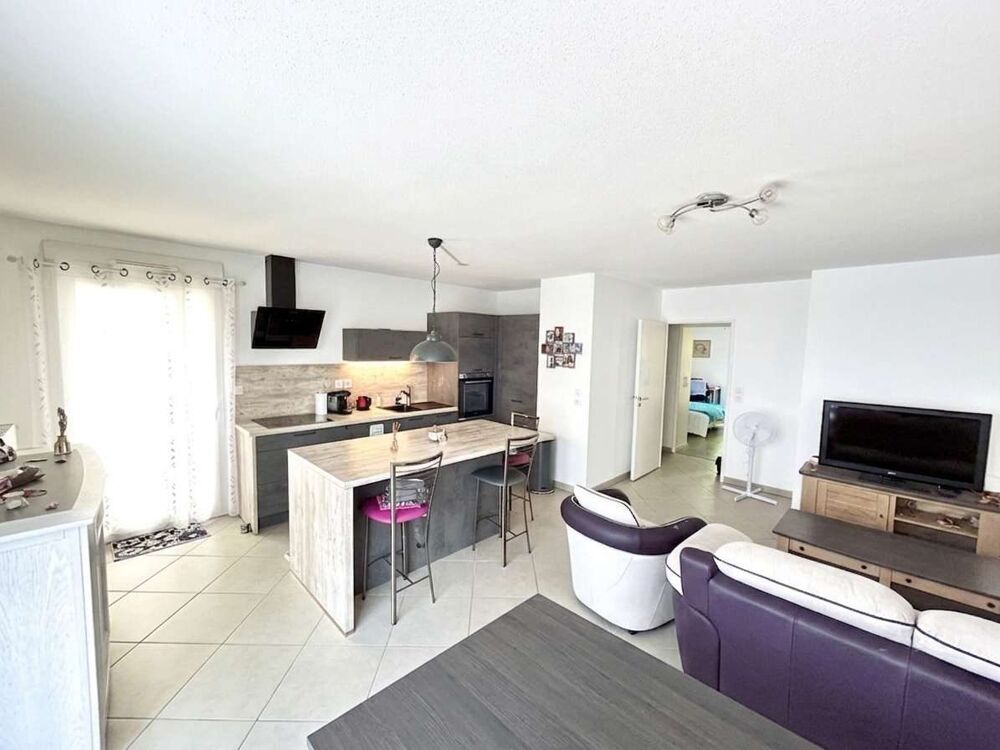 Appartement T3 60,65 m² + stationnement