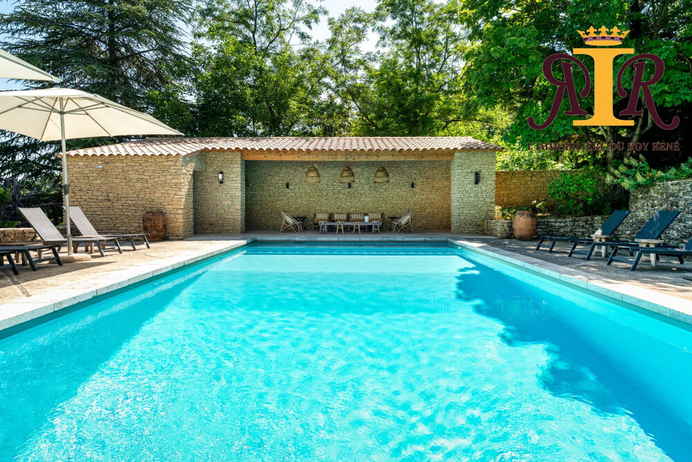 Authentique bastide provençale de charme sur un terrain paysag?