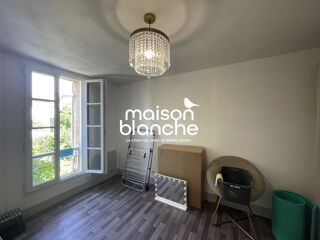  Appartement à louer 3 pièces 61 m²