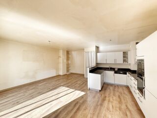  Appartement à vendre 5 pièces 96 m²
