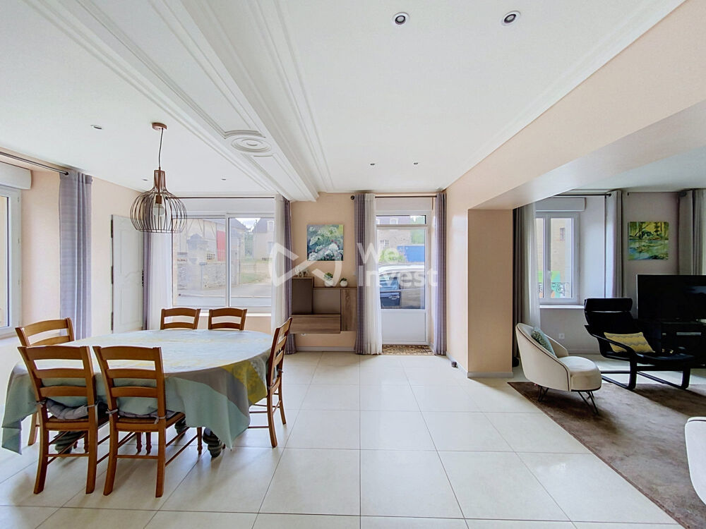 Propriété d'exception au coeur du village  Deux maisons r