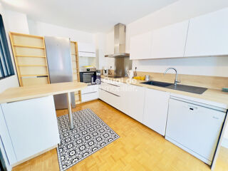  Appartement à vendre 7 pièces 163 m²