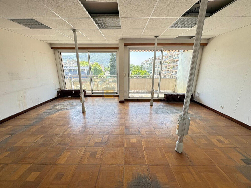 Vente Appartement ANNEMASSE - Appartement T3 de 87,17 m² avec cave et garage Annemasse