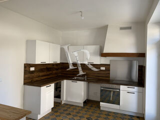  Maison � louer 4 pi�ces 80 m� Coubon