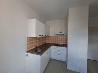  Appartement à louer 1 pièce 30 m²