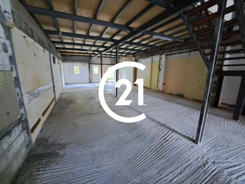   LE LAMENTIN - Dépôt + Bureaux - 289 m² 