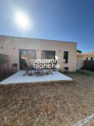  Maison à louer 4 pièces 94 m²